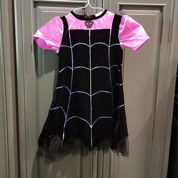 Disney Other - Vampirina Costume Dress
